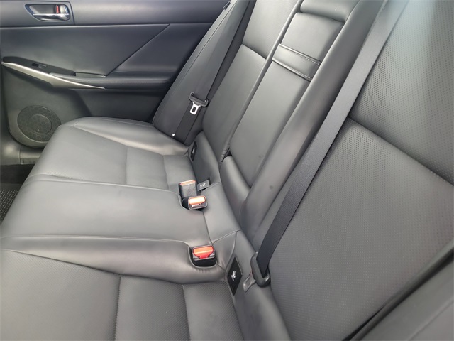 2014 Lexus IS 250 photo 11