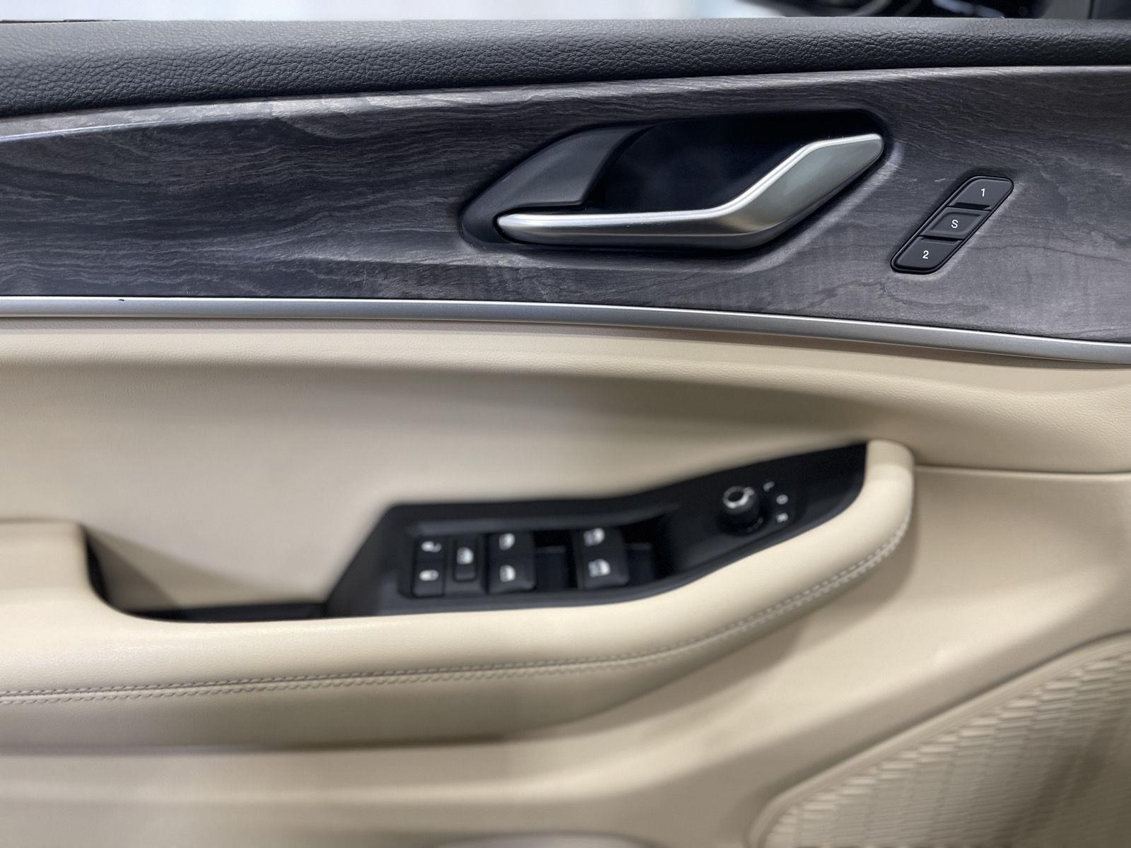 2023 Jeep Grand Cherokee Limited photo 15