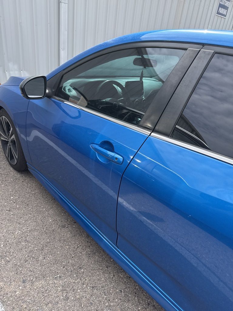 2020 Nissan Sentra SR photo 6