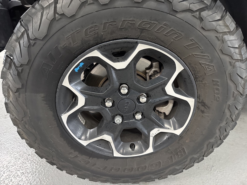 2022 Jeep Wrangler Unlimited Rubicon 4xe photo 3