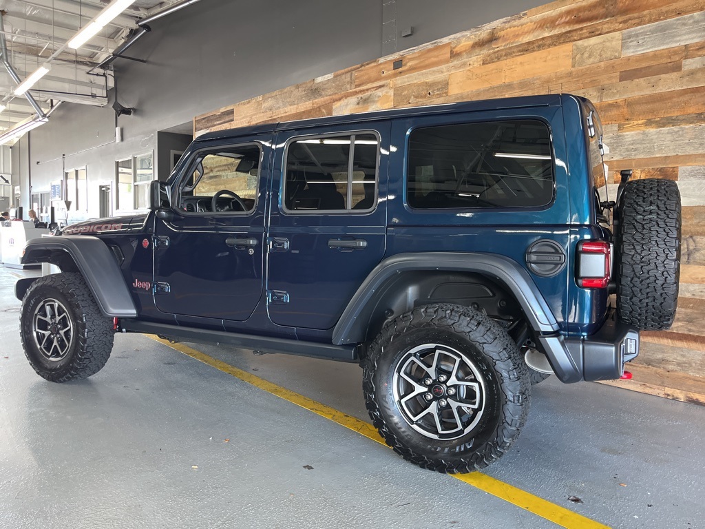 2025 Jeep Wrangler Rubicon photo 23