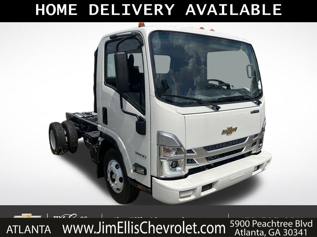 2025 Chevrolet Low Cab Forward Base's photo