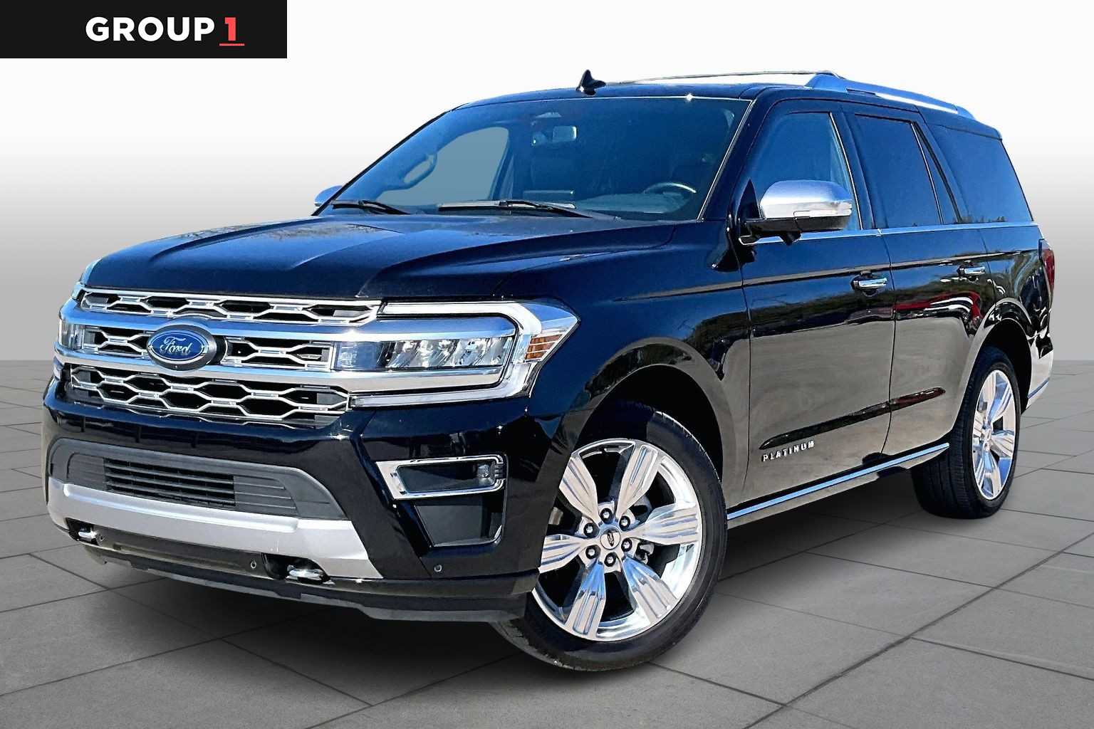 2023 Ford Expedition Platinum's photo