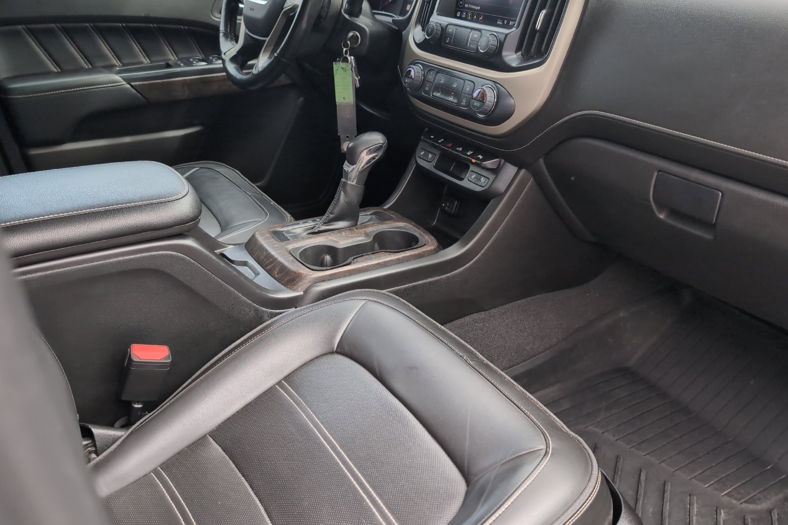 2022 Gmc Canyon Denali photo 15