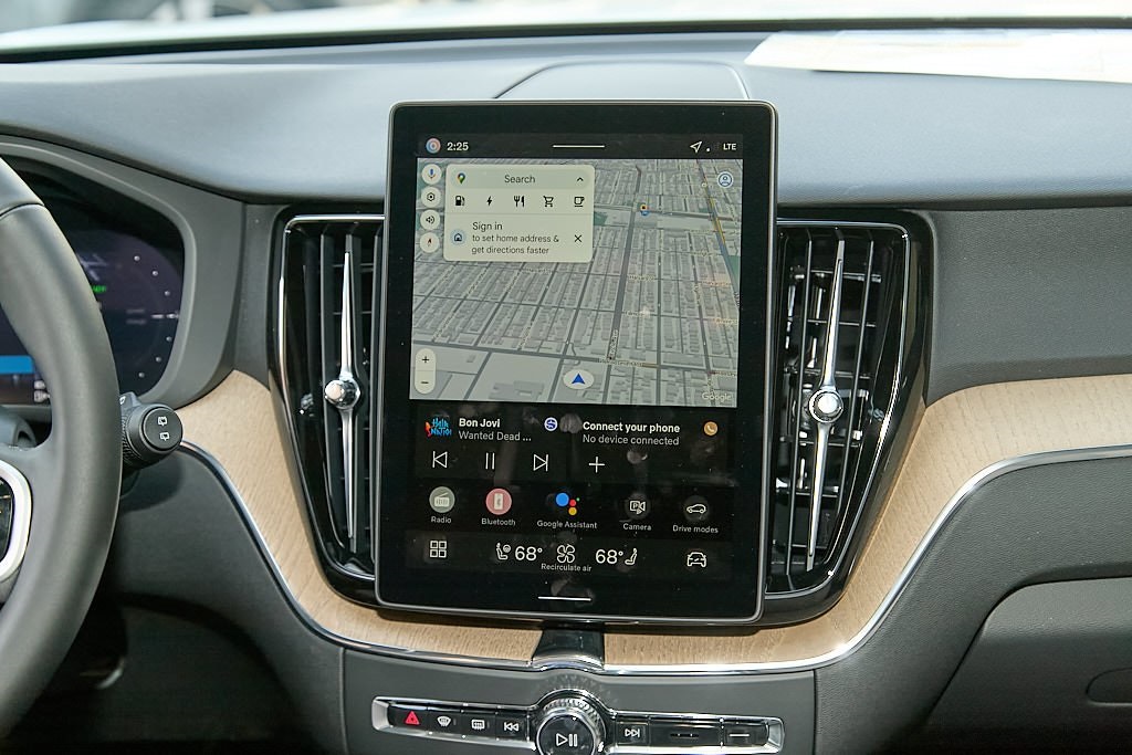 2026 VOLVO XC60 - Image 26