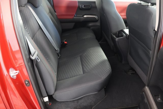 2021 Toyota Tacoma SR5 photo 18