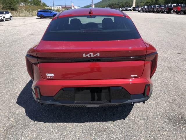 2025 Kia K4 GT-Line photo 4