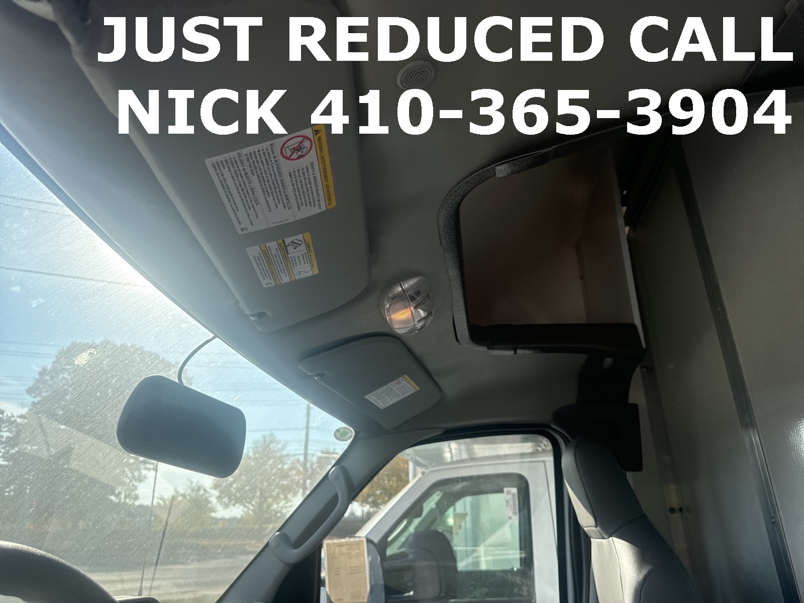 2025 Ford E-350 photo 3