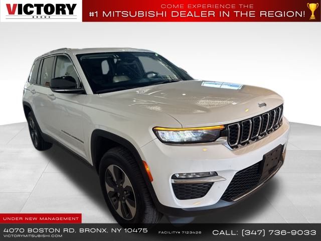 2023 Jeep Grand Cherokee 4xe photo 3