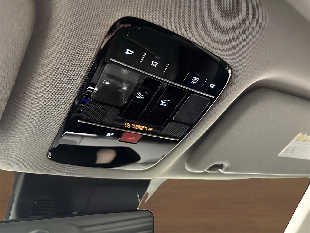 2025 Hyundai Santa Fe Limited photo 14