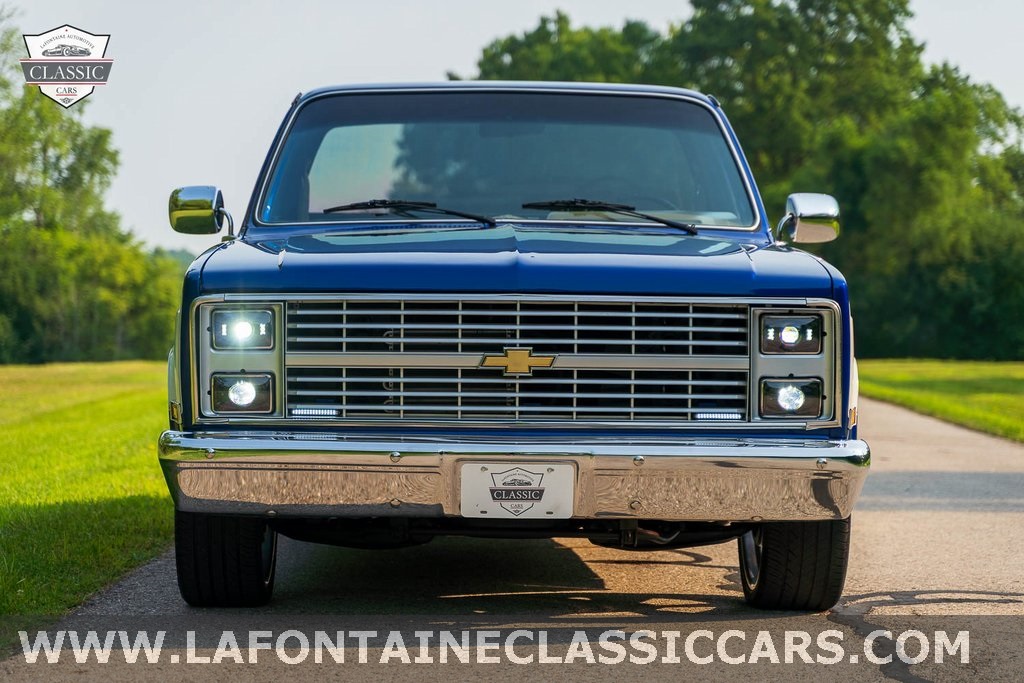 1985 Chevrolet C/K Pickup photo 2
