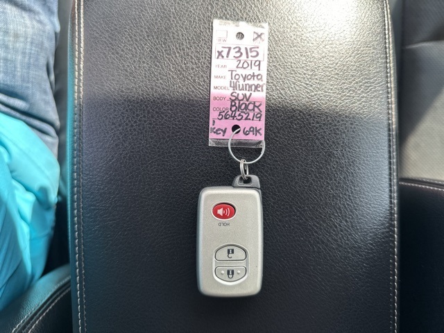 2019 Toyota 4Runner Limited photo 31