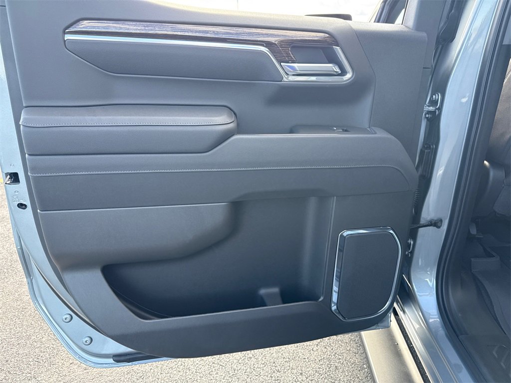 2026 GMC SIERRA - Image 32