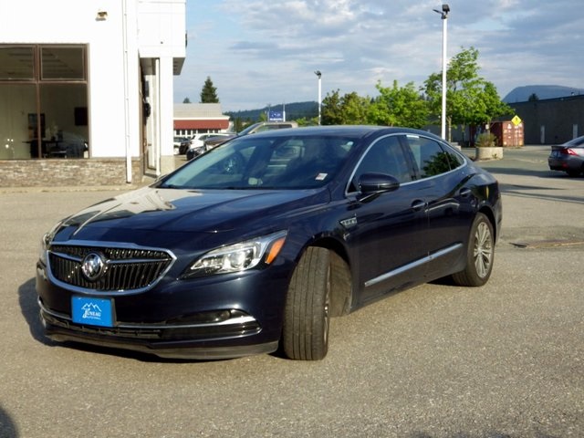 Image 4 of Pre-Owned 2017 Buick LaCrosse Essence