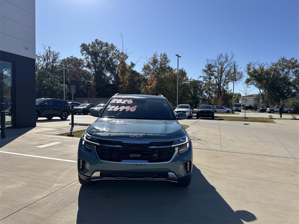 2026 Kia Seltos SX photo 2