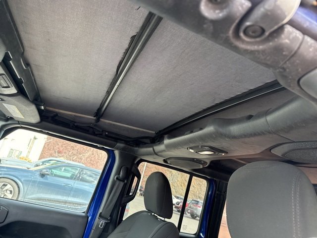 2018 Jeep Wrangler Unlimited Sport S photo 3