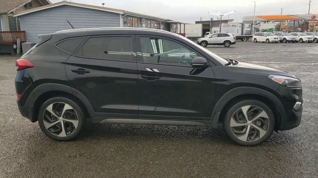 2016 Hyundai Tucson SE photo 3