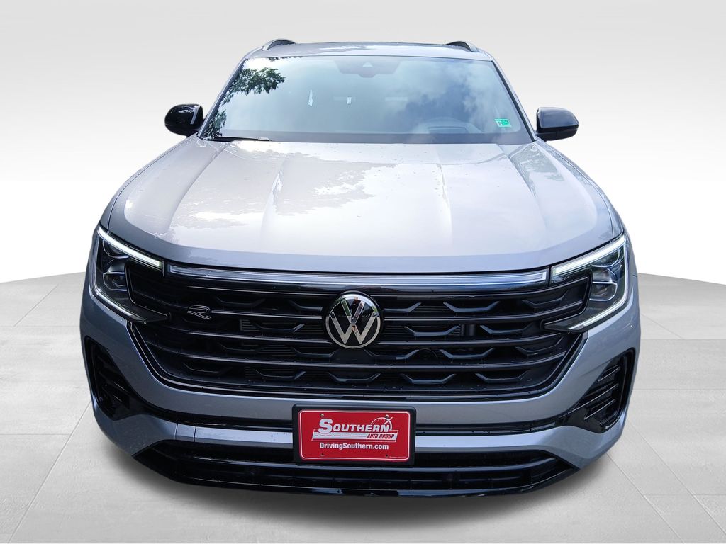 2026 Volkswagen Atlas Cross Sport SEL R-Line photo 8