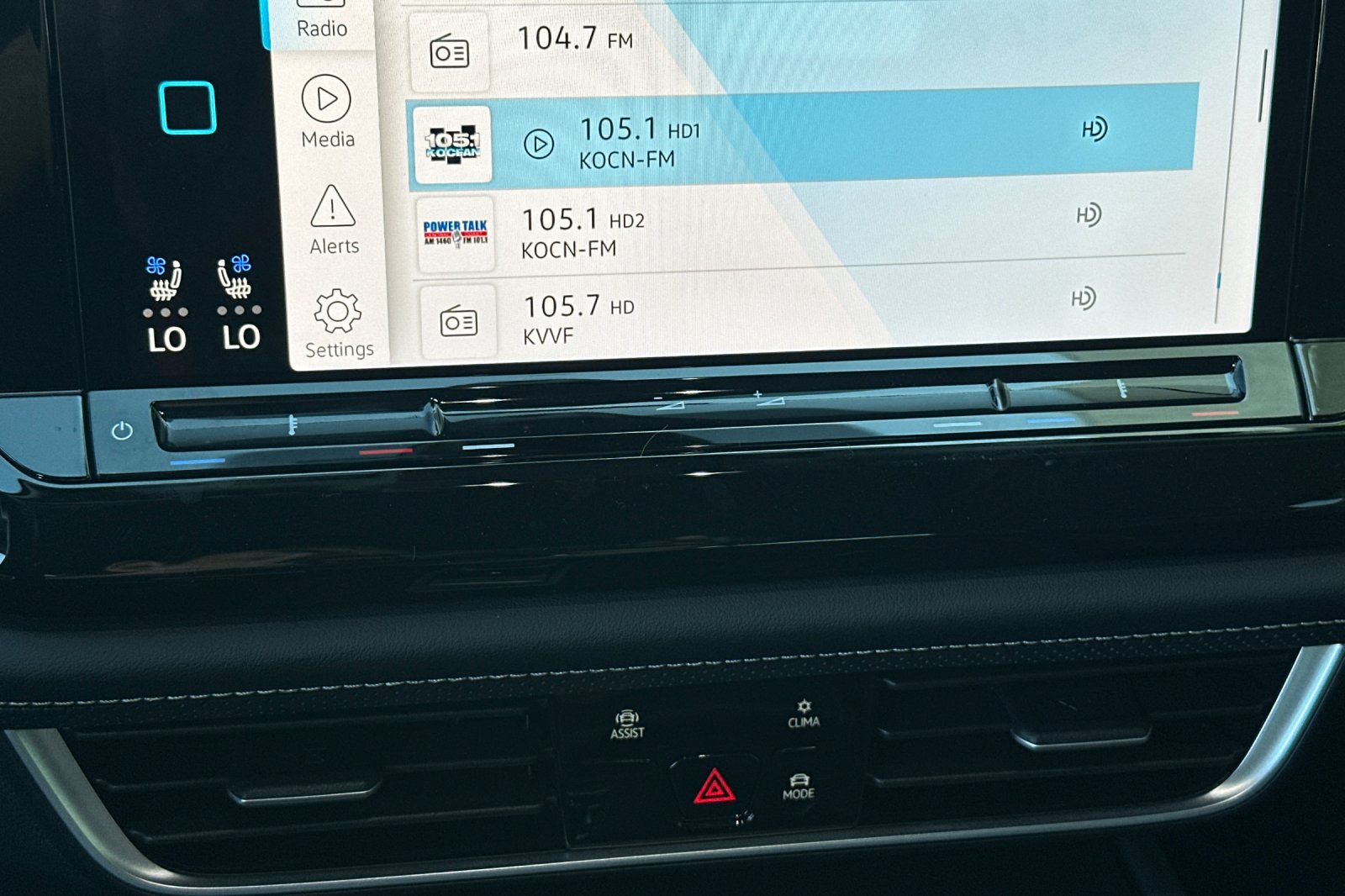 2026 Volkswagen Atlas SE photo 20