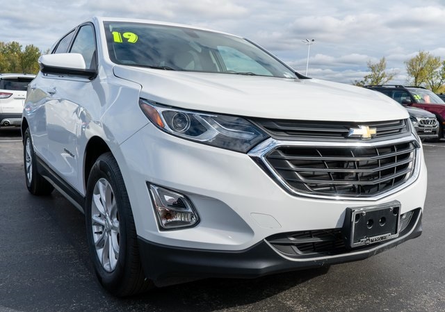 2019 Chevrolet Equinox LT photo 4