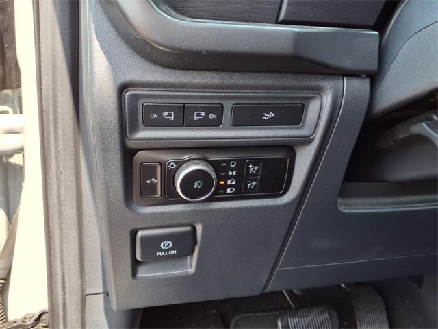 2024 Ford F-150 XLT photo 18