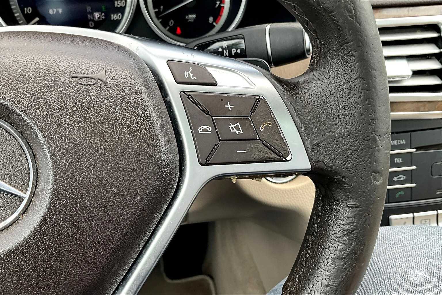 2016 Mercedes Benz E 350 photo 21