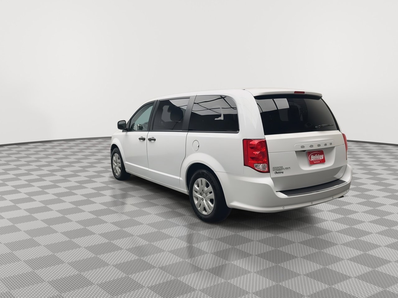 2020 Dodge Grand Caravan SE Sport photo 2