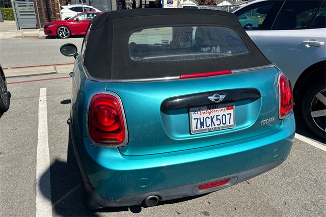2016 Mini Cooper Base photo 3
