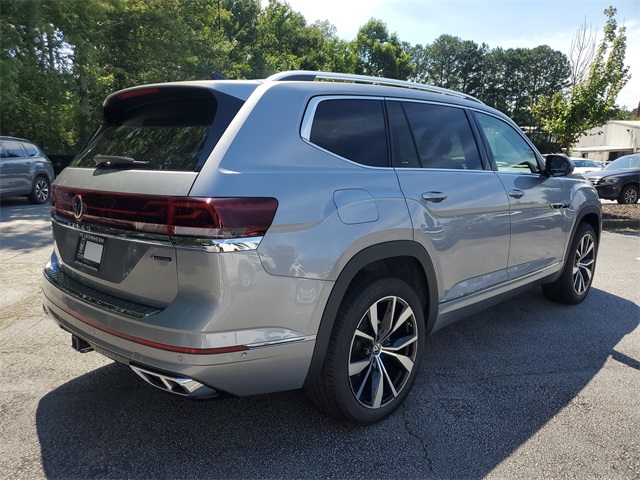 2026 Volkswagen Atlas SEL Premium R-Line photo 4