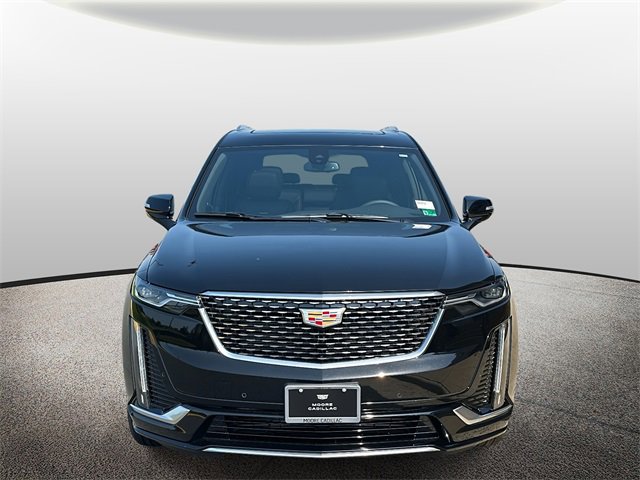 2025 Cadillac XT6 Luxury photo 6