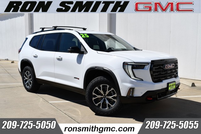 2025 GMC Acadia AT4