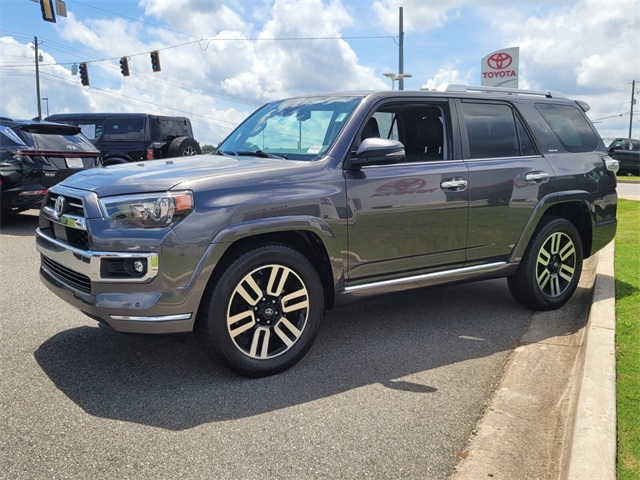 2021 Toyota 4Runner Limited photo 3