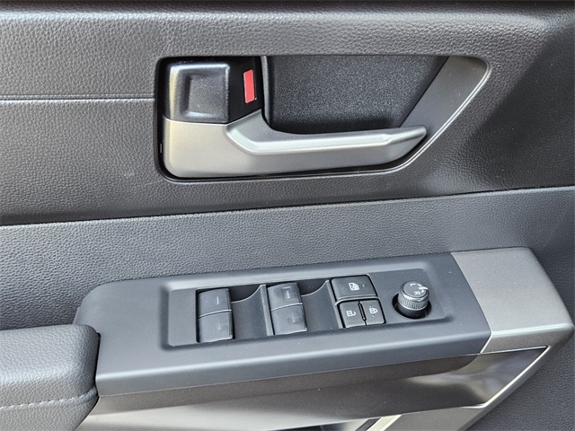 2026 Toyota Tundra SR5 CrewMax photo 30