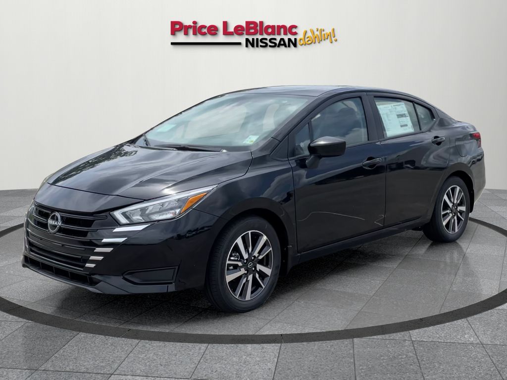 2025 Nissan Versa SV photo 3