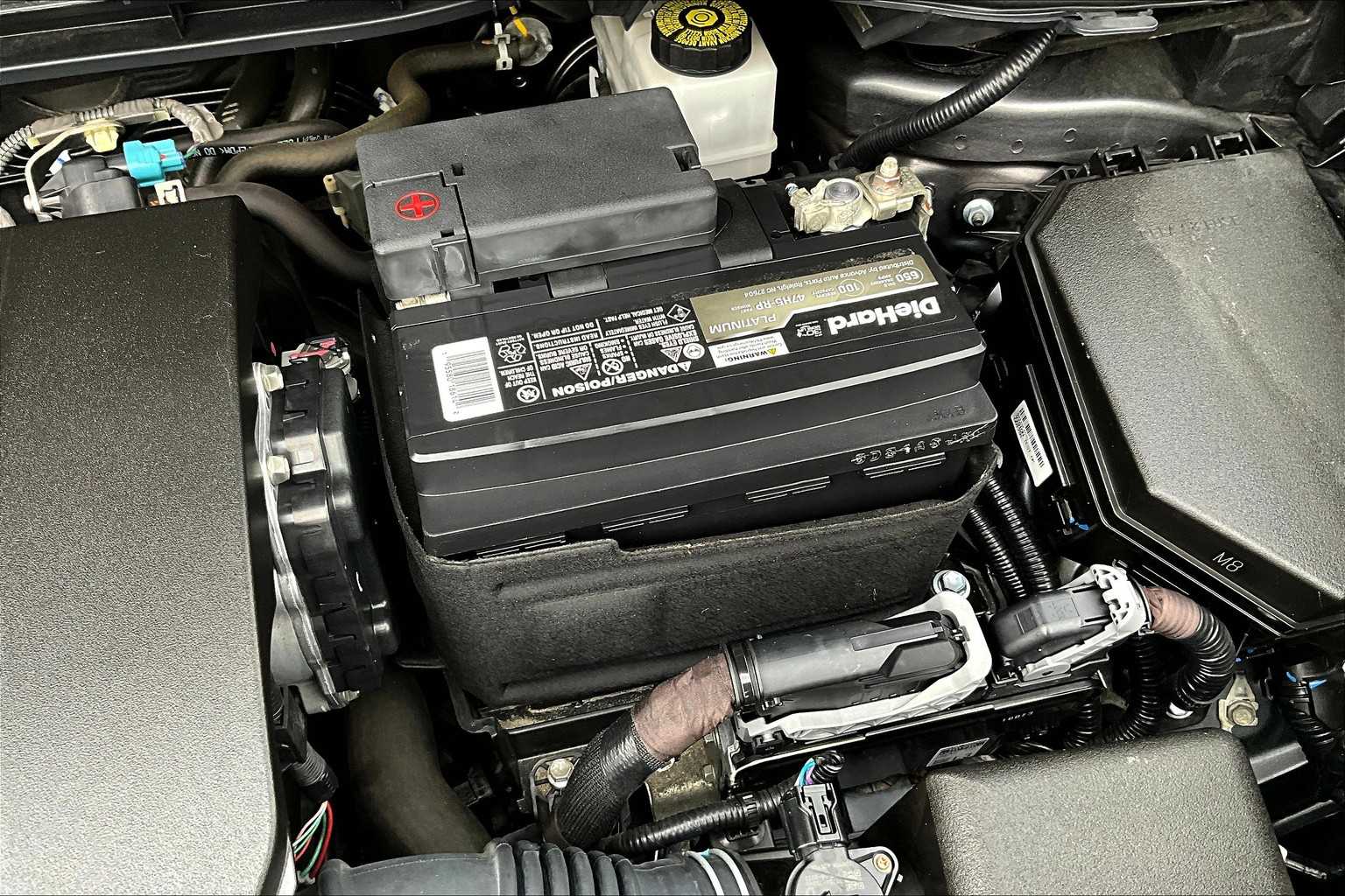 2021 Toyota C-HR XLE photo 31