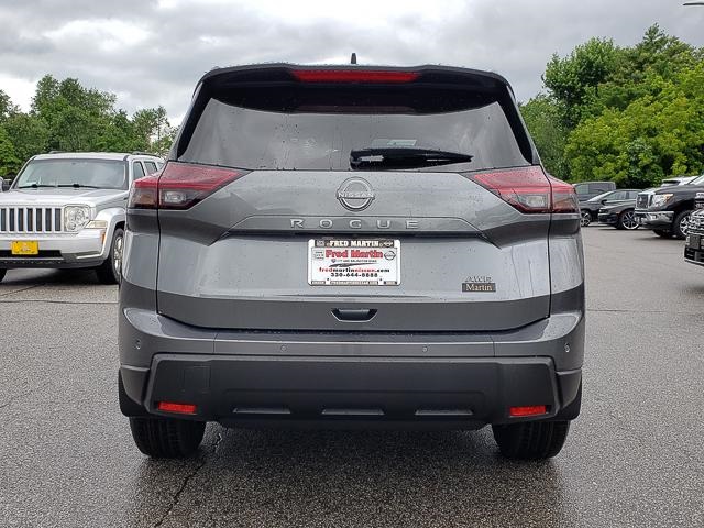 2025 Nissan Rogue S photo 6