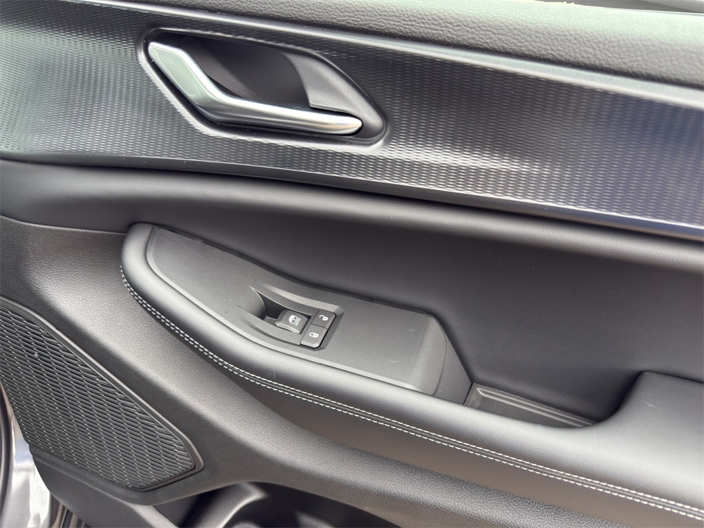 2025 Jeep Grand Cherokee Altitude X photo 17
