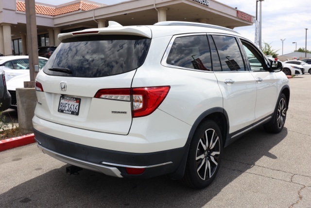 2019 Honda Pilot Touring photo 3