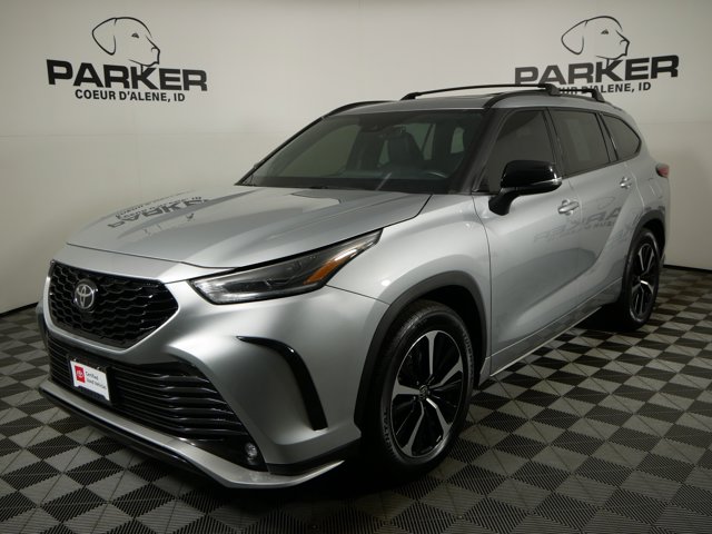 2021 Toyota Highlander XSE's photo