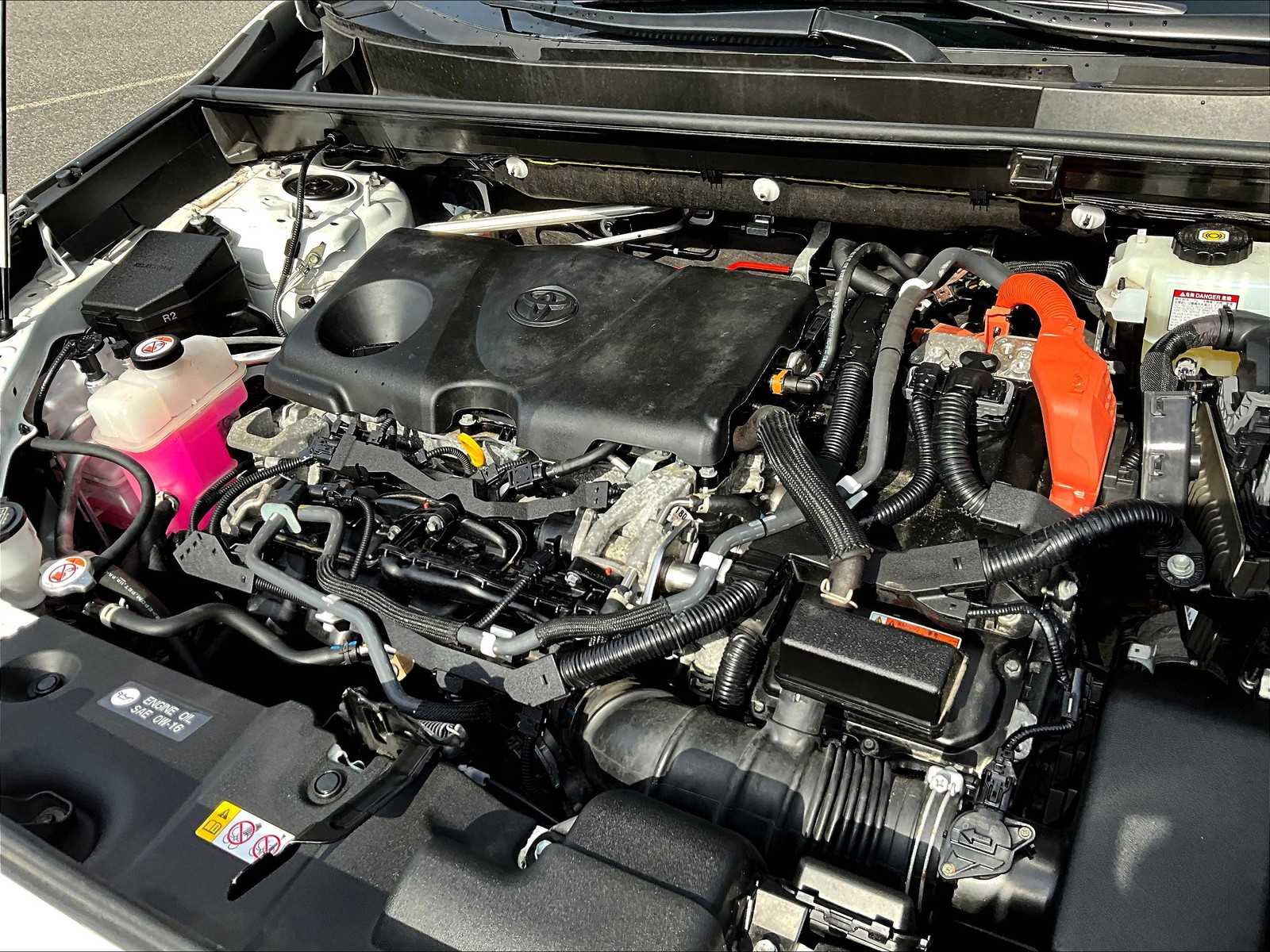 2021 Toyota RAV4 XLE photo 33