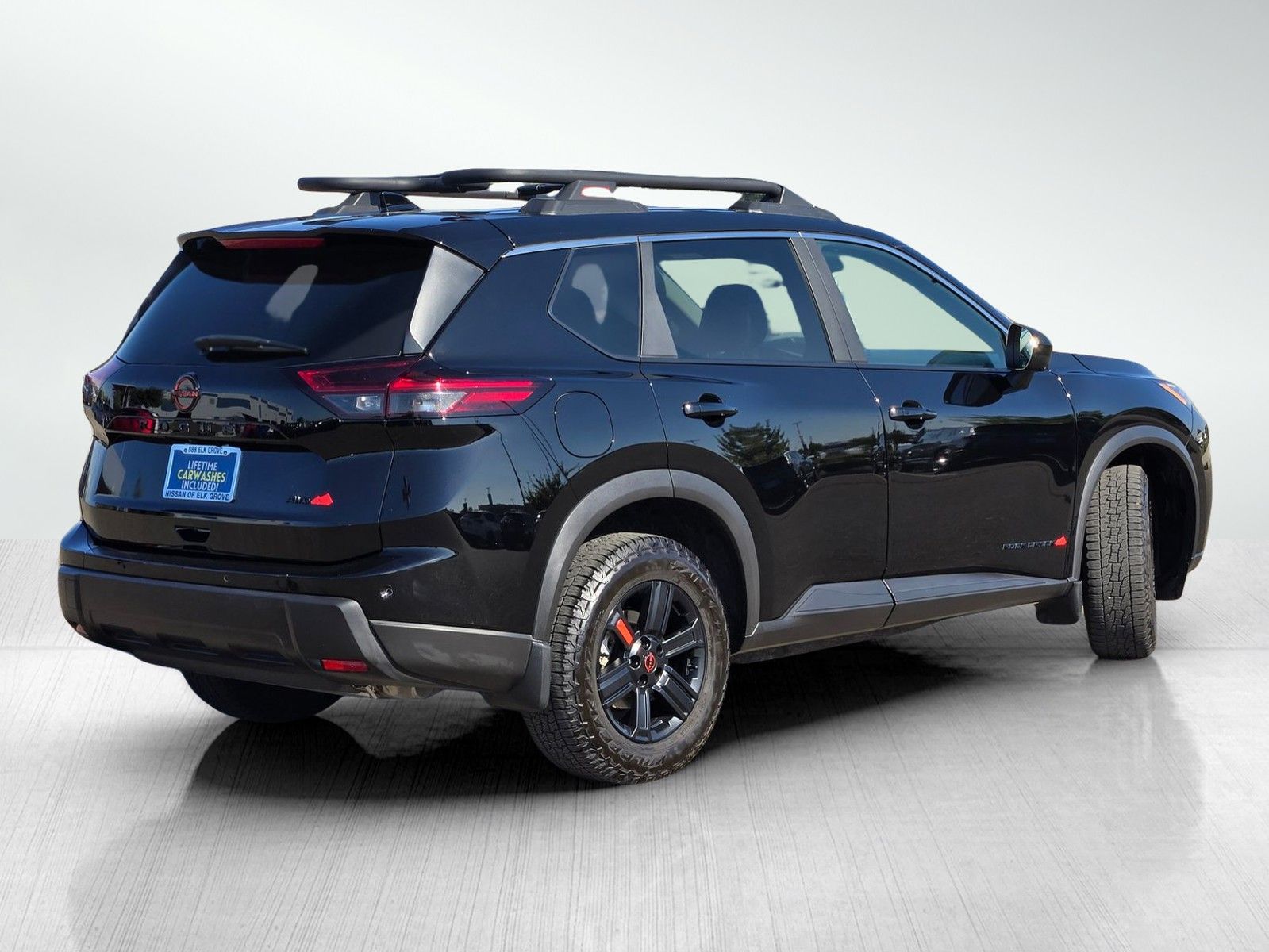 2025 Nissan Rogue photo 3