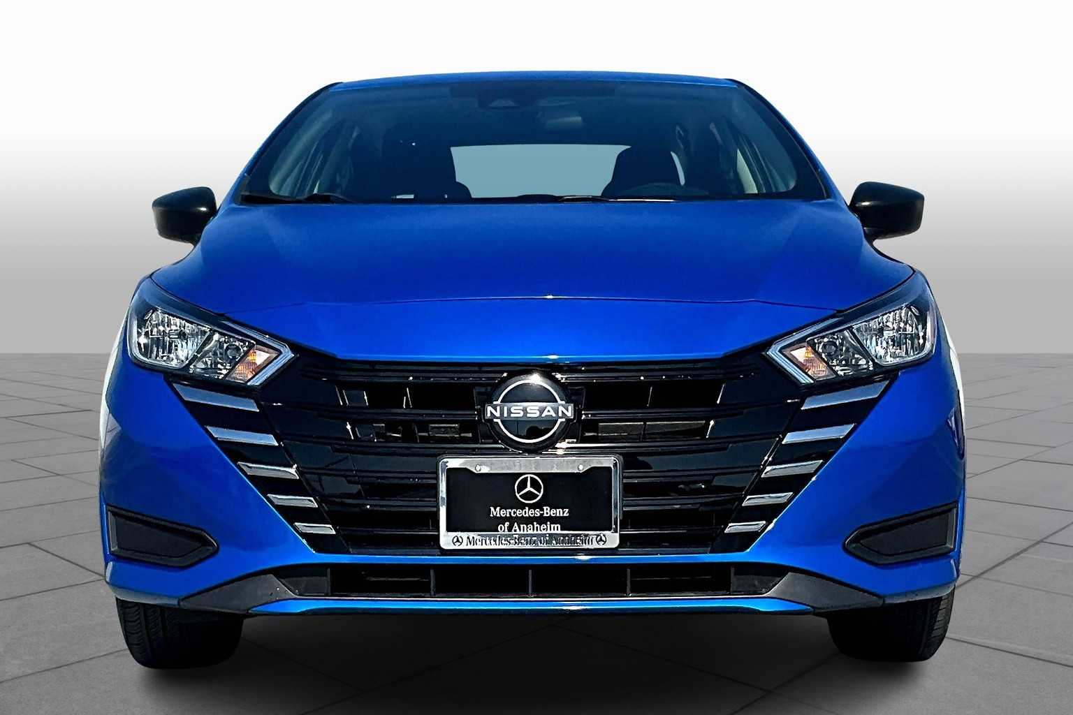 2024 Nissan Versa S photo 3