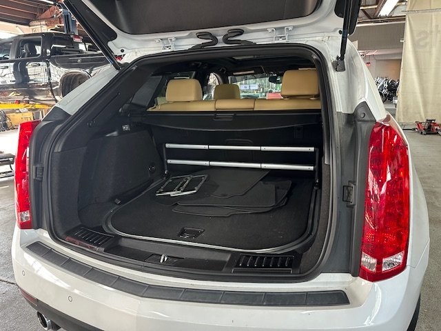 2014 Cadillac SRX Premium photo 3