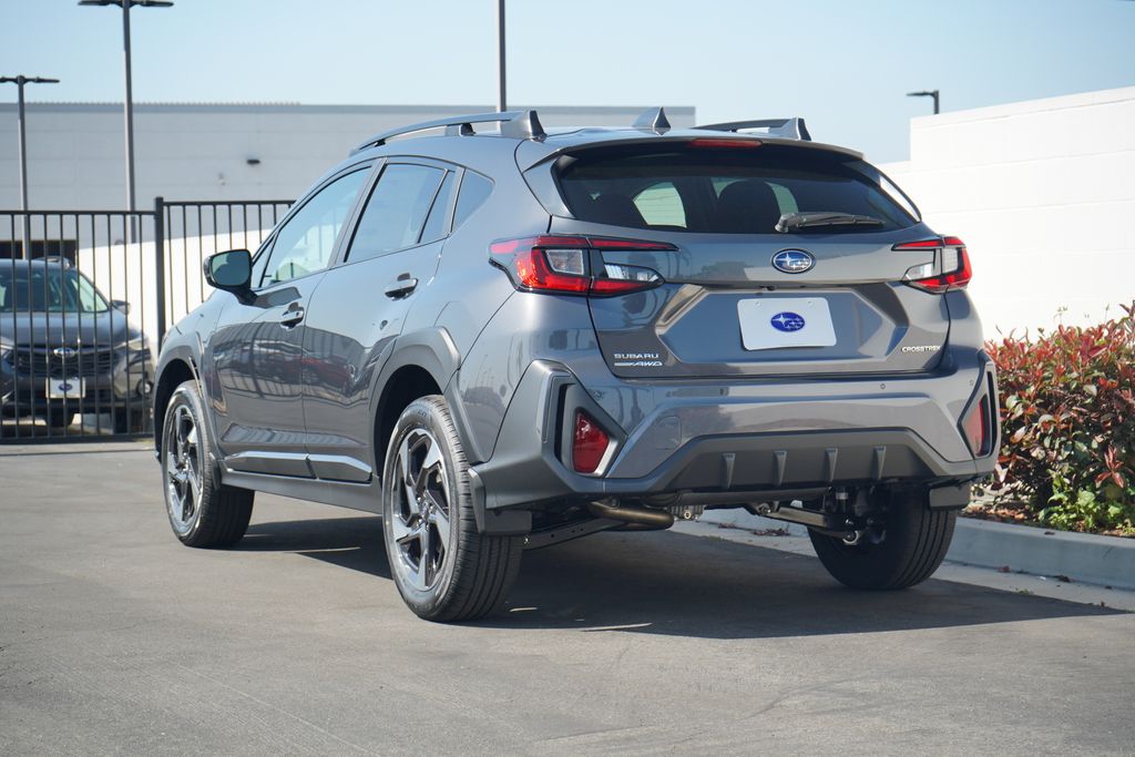 2025 Subaru Crosstrek Limited photo 2