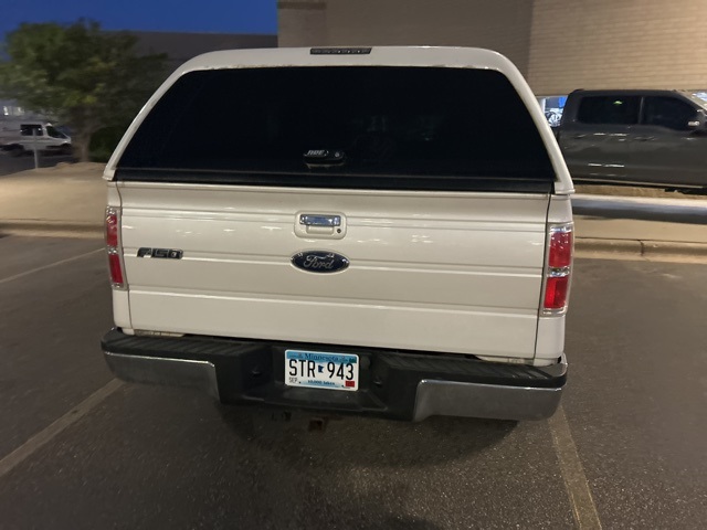 2011 Ford F-150 Lariat photo 3