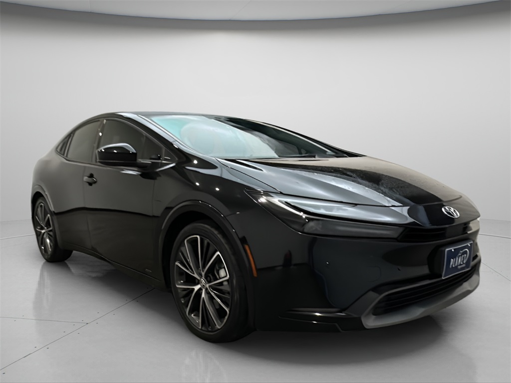 2024 Toyota Prius XLE's photo