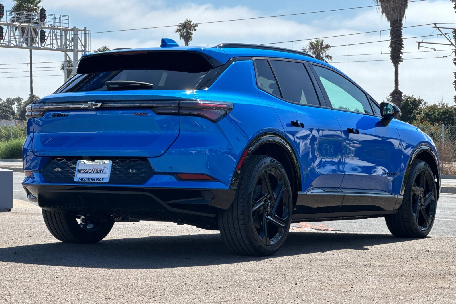 2025 Chevrolet Equinox 3RS photo 2
