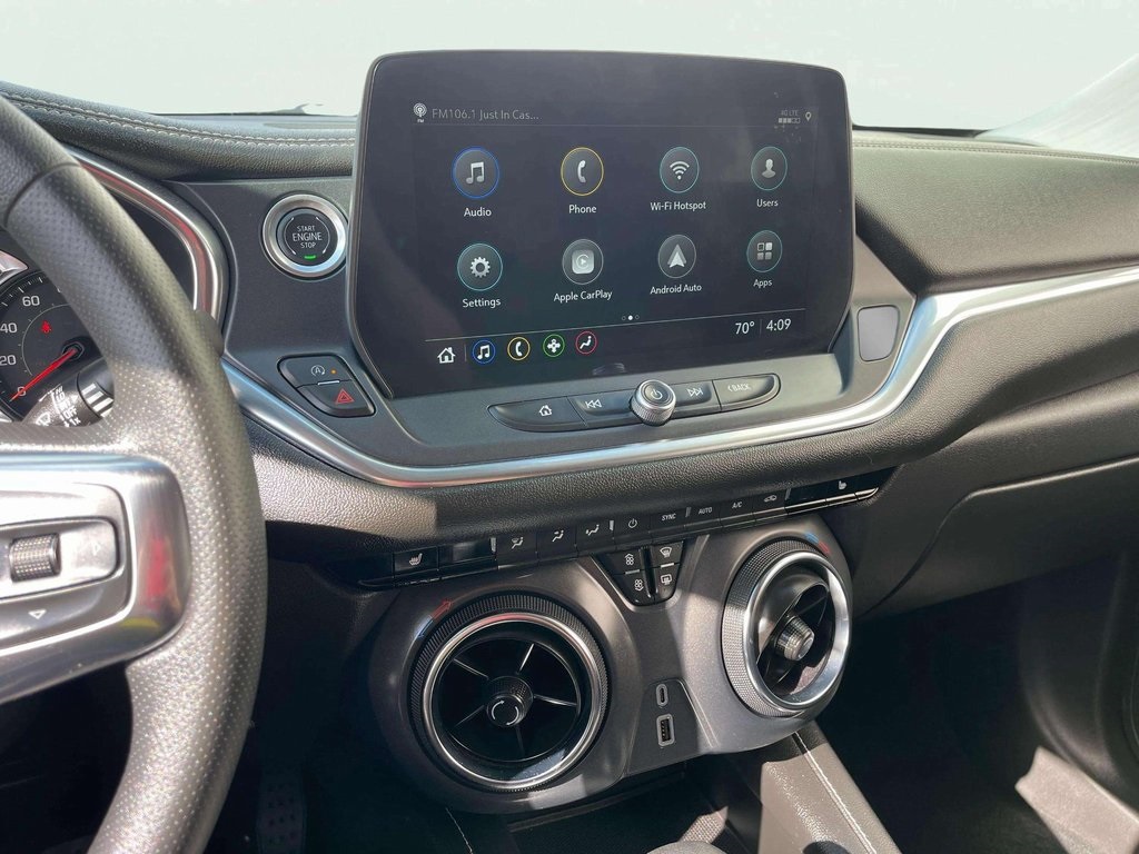 2025 Chevrolet Blazer 2LT photo 9
