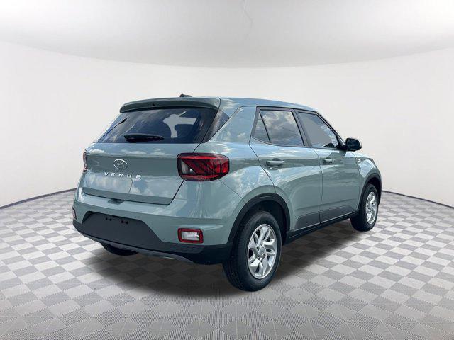 2025 Hyundai Venue SE photo 4