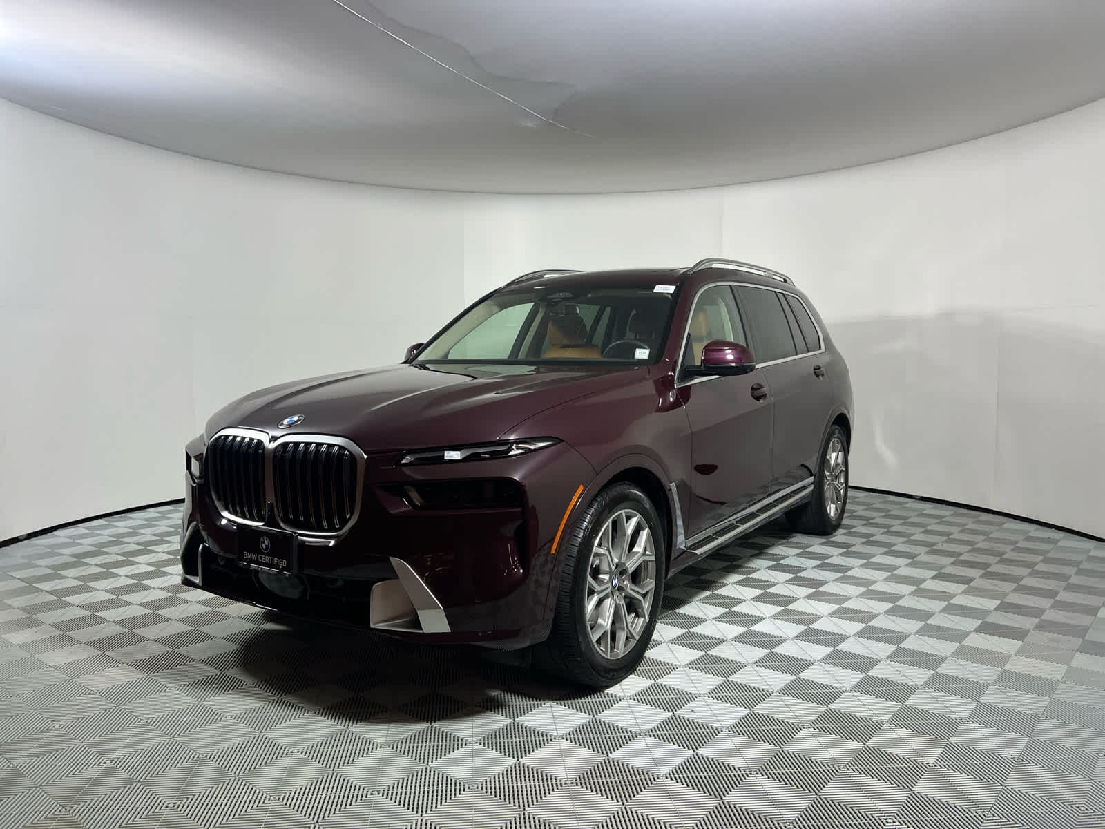 2023 BMW X7 40i's photo